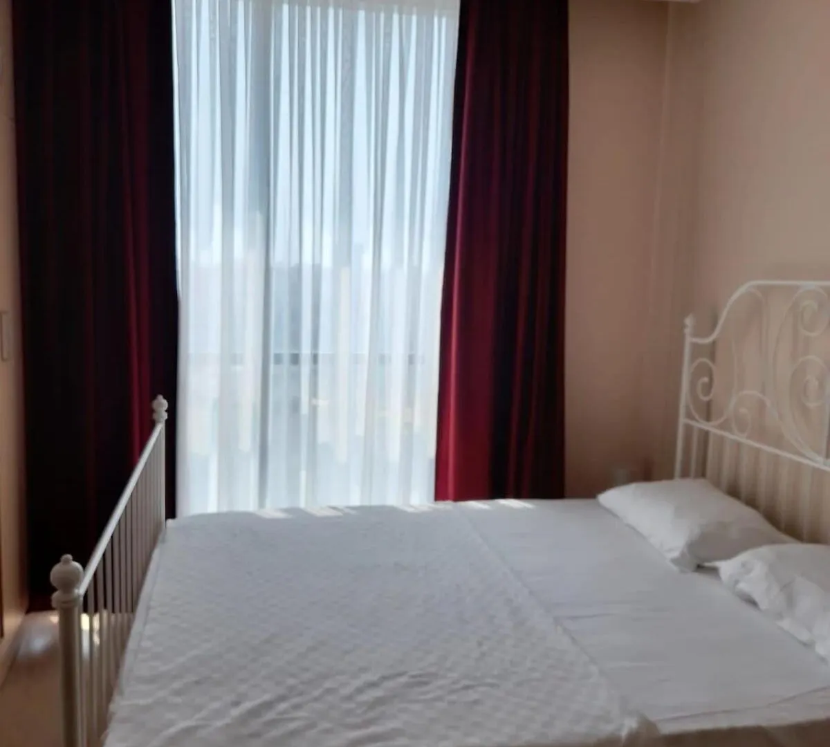 Intimate Suite 1 Bedroom At Center Of Atasehir Istanbul Turkey