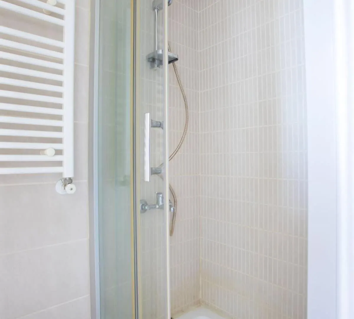 Apartment Intimate Suite 1 Bedroom At Center Of Atasehir Istanbul